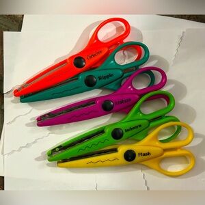 Set of 5 Colorful Craft Scissors Set, Patterns for edging craft paper/ photos.